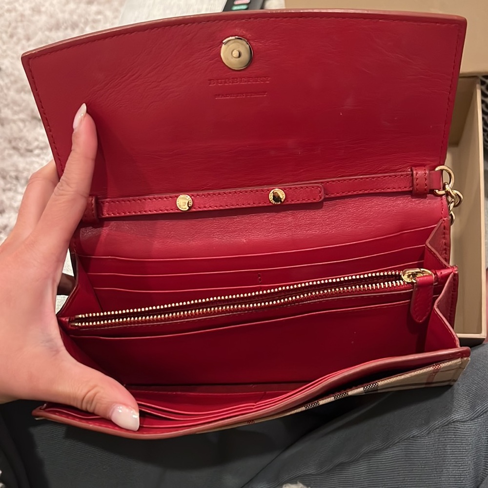 Burberry wallet on chain - Picture 5 of 5